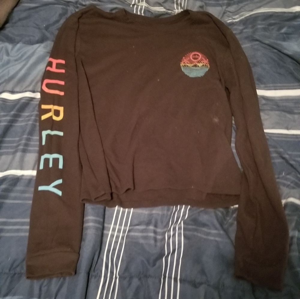 *Sold* Hurley cropped long sleeve